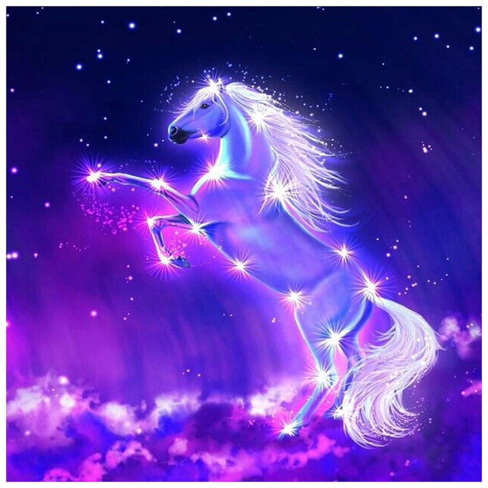 Free Light Horse - MyCraftsGfit - Free 5D Diamond Painting