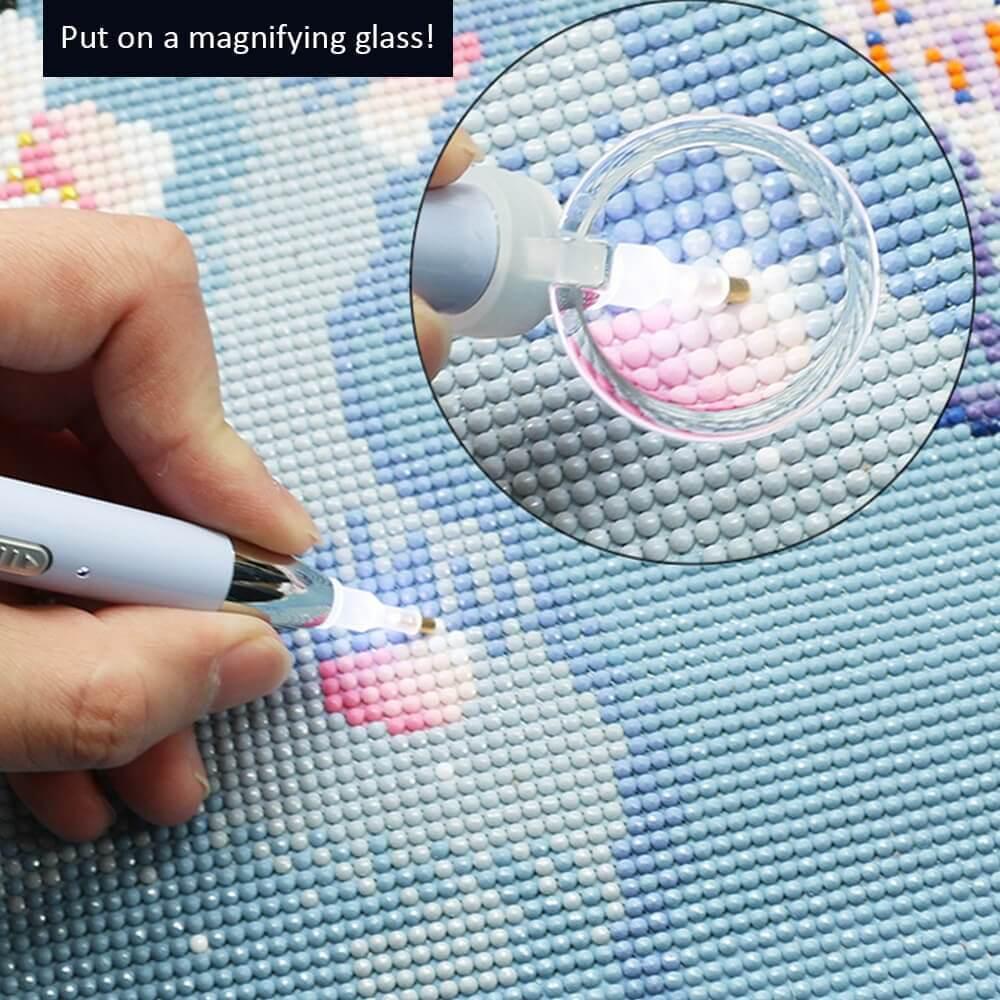 Glowing Lights With Clip on Magnifier 5D Diamond Painting Drill Pen 